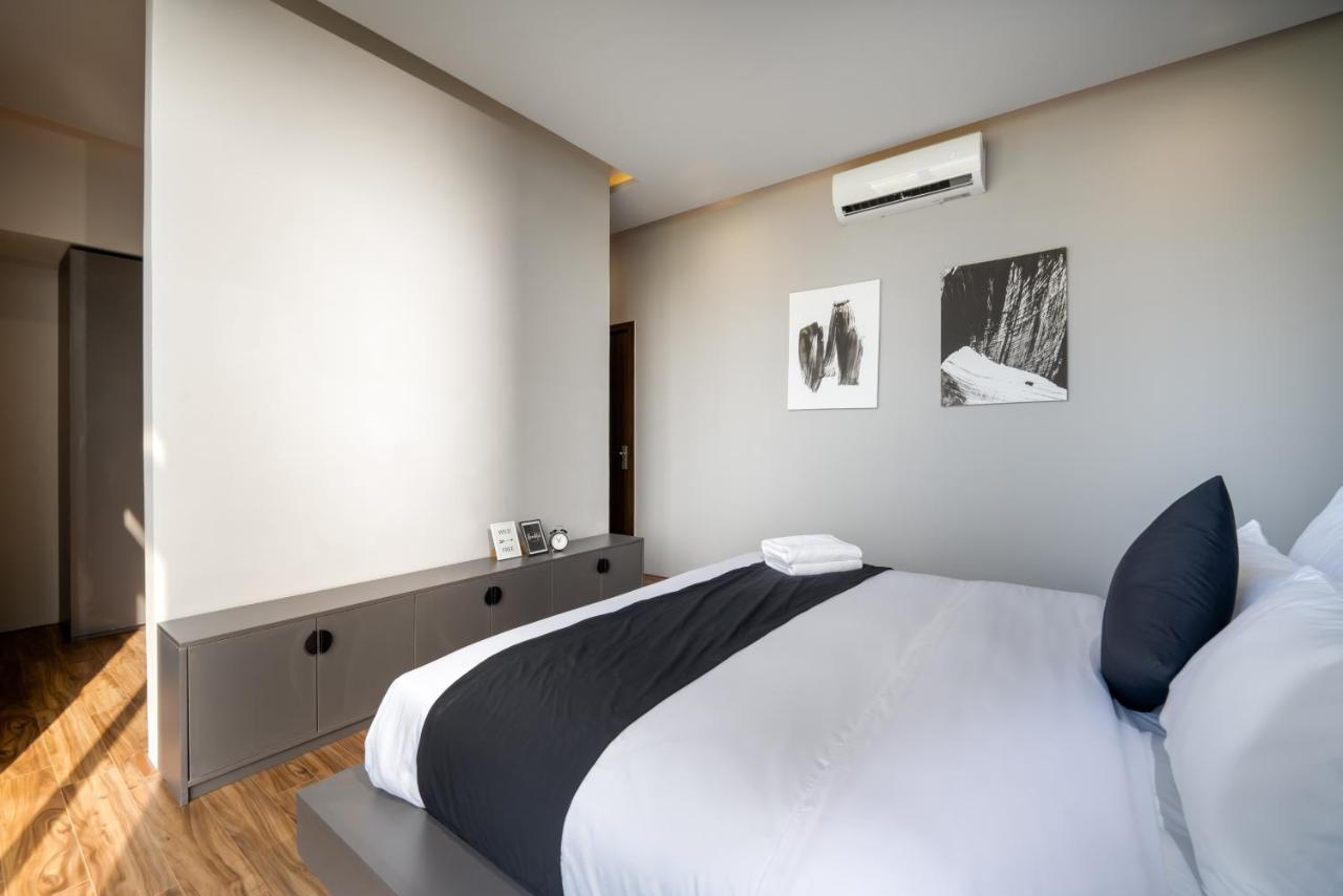 The Sense Apartment - Modern, Near My An Beach Da Nang Exterior photo