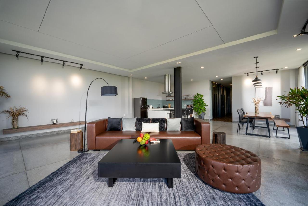 The Sense Apartment - Modern, Near My An Beach Da Nang Exterior photo